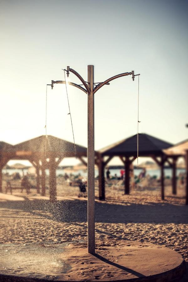 Wom Beach Pod Hotel - A Member Of Brown Hotels Tel Aviv Dış mekan fotoğraf
